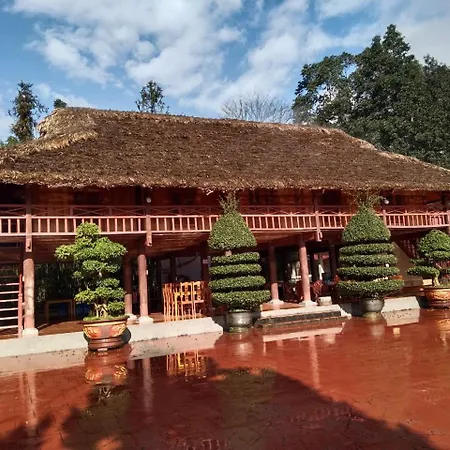 A Lin Homestay Bac Ha Exterior photo