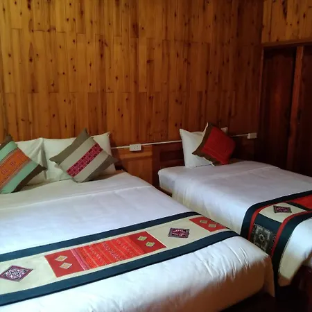 A Lin Homestay Bac Ha Exterior photo